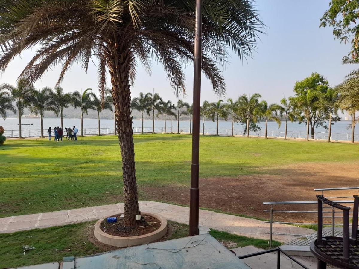 Aquarius Resort Gorhe Khurd Ngoại thất bức ảnh