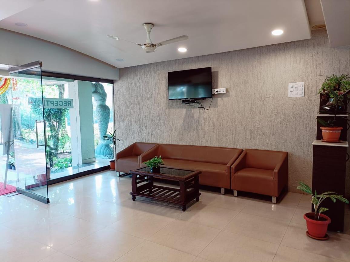 Aquarius Resort Gorhe Khurd Ngoại thất bức ảnh